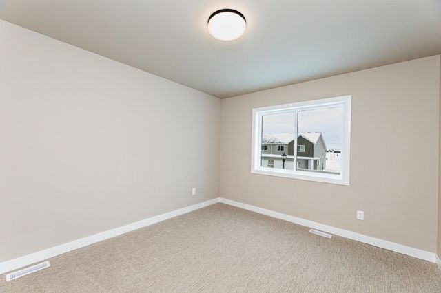 6753 67 Avenue S, Horace, ND 58002