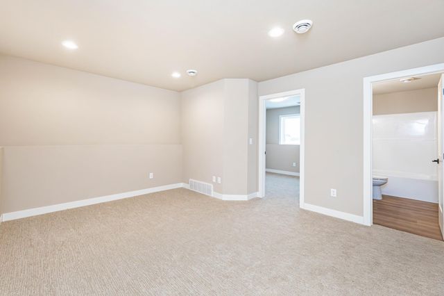 6753 67 Avenue S, Horace, ND 58002