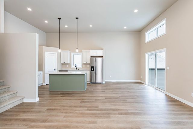 6753 67 Avenue S, Horace, ND 58002