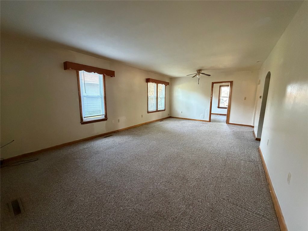 Image 5 of property listing at 220 N 5th Street, Cornell, WI 54732