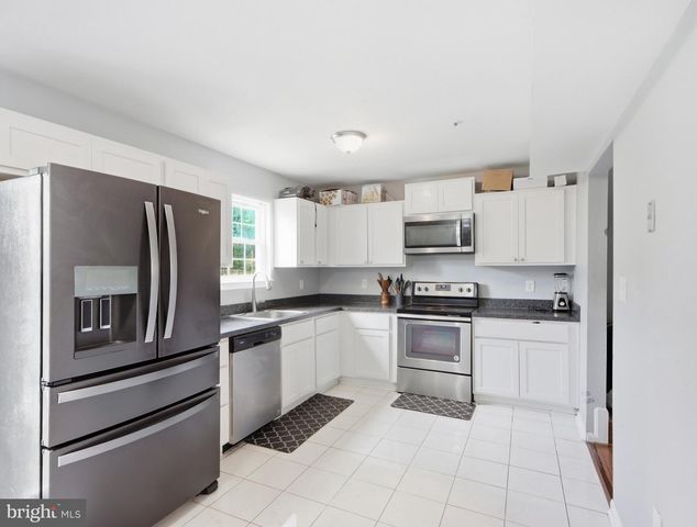 2967 HOBBLEBUSH CT, Glenarden, MD 20706