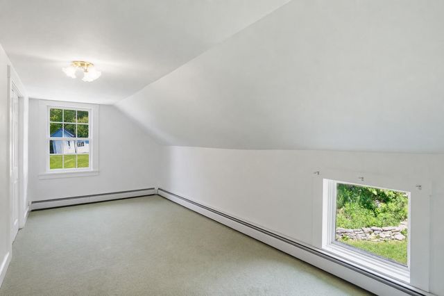 42 Blackberry Lane, Jamaica, VT 05343