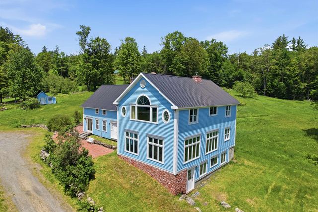 42 Blackberry Lane, Jamaica, VT 05343