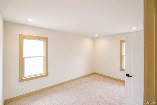 5072 Beaconsfield Street, Detroit, MI 48224