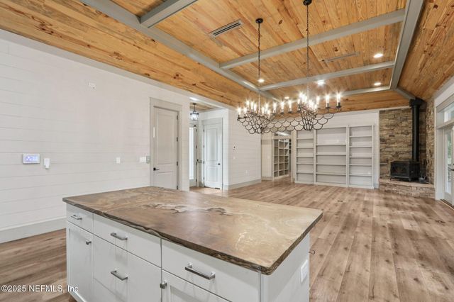 3775 FOREST Drive, Middleburg, FL 32068