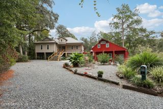 3775 FOREST Drive, Middleburg, FL 32068
