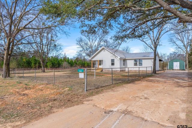 2942 FM 859, Edgewood, TX 75117