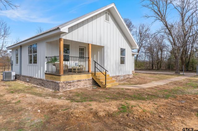 2942 FM 859, Edgewood, TX 75117