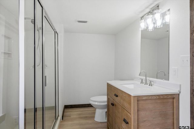 2942 FM 859, Edgewood, TX 75117