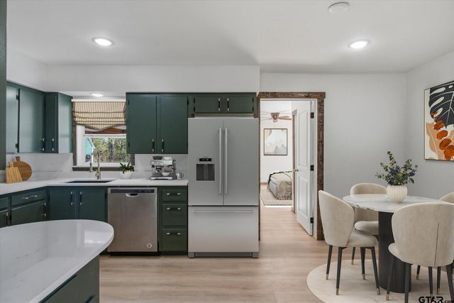 2942 FM 859, Edgewood, TX 75117