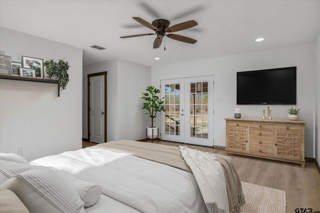 2942 FM 859, Edgewood, TX 75117