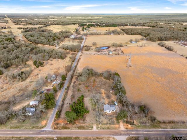 2942 FM 859, Edgewood, TX 75117