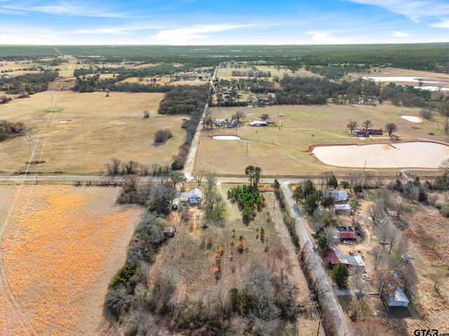 2942 FM 859, Edgewood, TX 75117