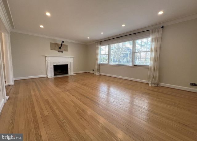 1201 ALLENDALE RD, Mclean, VA 22101