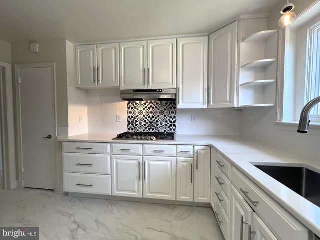 1201 ALLENDALE RD, Mclean, VA 22101