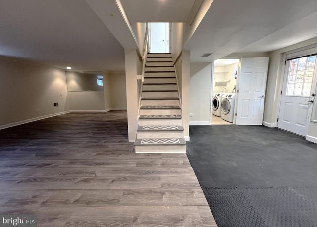 1201 ALLENDALE RD, Mclean, VA 22101