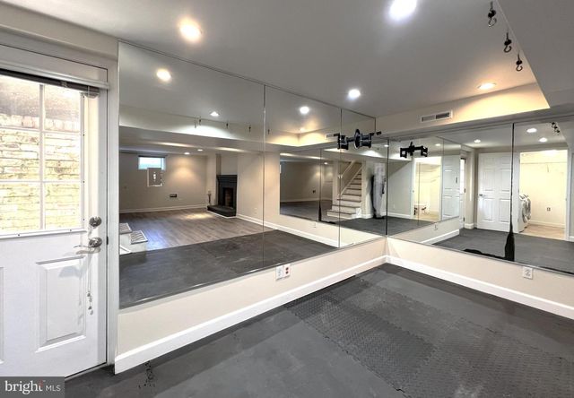 1201 ALLENDALE RD, Mclean, VA 22101