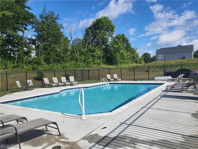 4304 Evergreen Court, North Canton, OH 44720