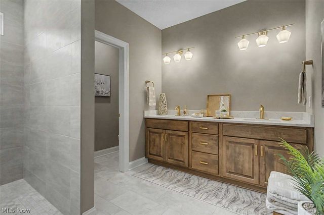 4304 Evergreen Court, North Canton, OH 44720