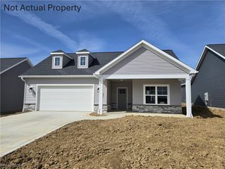 4304 Evergreen Court, North Canton, OH 44720