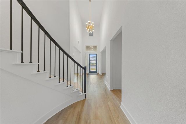 8700 Olmsted WAY, Austin, TX 78747