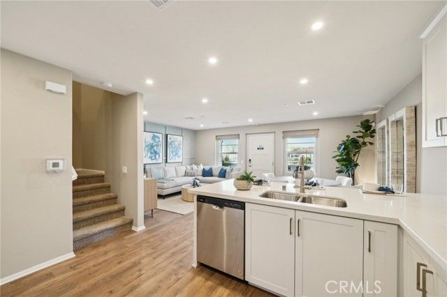 16208 Lumia Way, Fontana, CA 92336