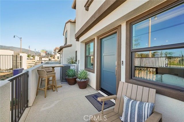 16208 Lumia Way, Fontana, CA 92336