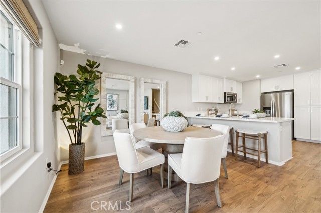 16208 Lumia Way, Fontana, CA 92336