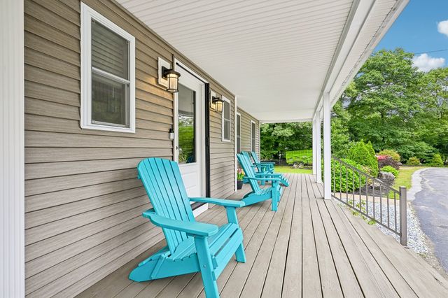202 Freeman Rd, Charlton, MA 01507