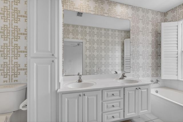 355 Salinas Drive, Palm Beach Gardens, FL 33410