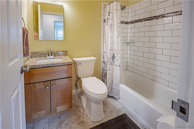 972 Hillside Drive, Lewiston, NY 14092