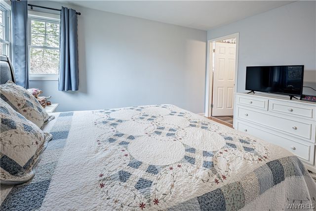 972 Hillside Drive, Lewiston, NY 14092