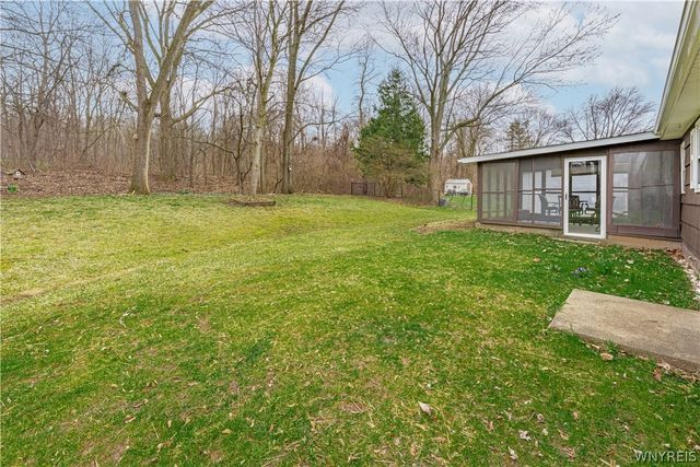 972 Hillside Drive, Lewiston, NY 14092