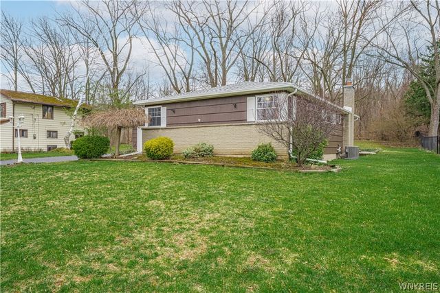 972 Hillside Drive, Lewiston, NY 14092