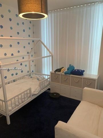 31 SE 5th St 3512, Miami, FL 33131