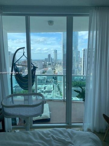 31 SE 5th St 3512, Miami, FL 33131