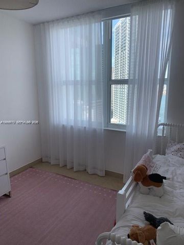 31 SE 5th St 3512, Miami, FL 33131