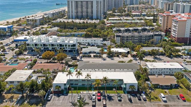 3212 NE 7th Place 12, Pompano Beach, FL 33062