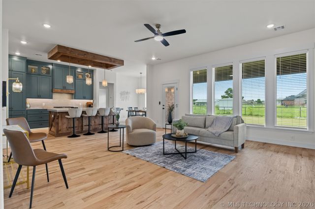 13623 N 58th East Avenue, Collinsville, OK 74021