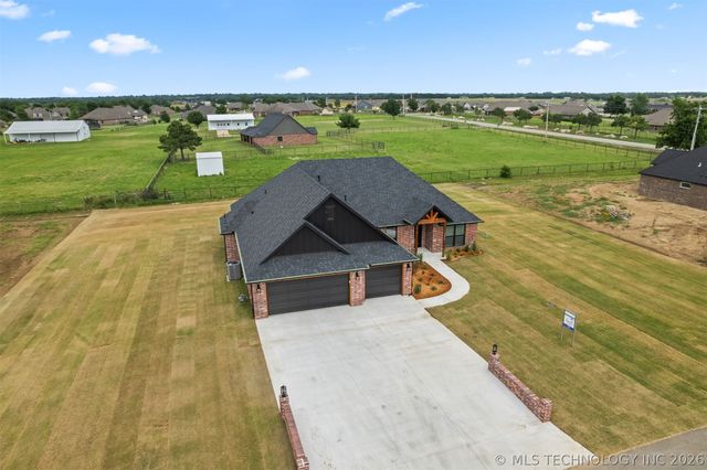 13623 N 58th East Avenue, Collinsville, OK 74021
