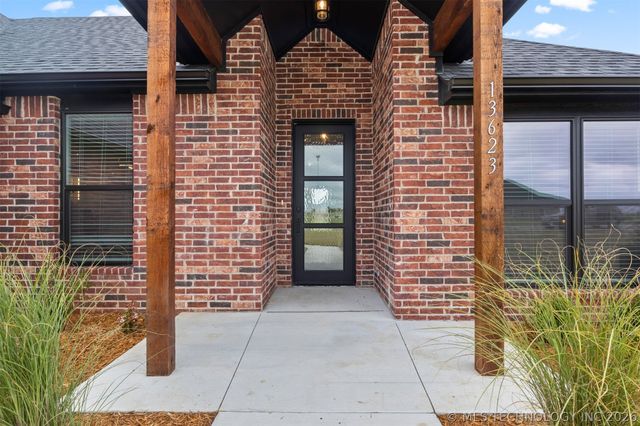 13623 N 58th East Avenue, Collinsville, OK 74021
