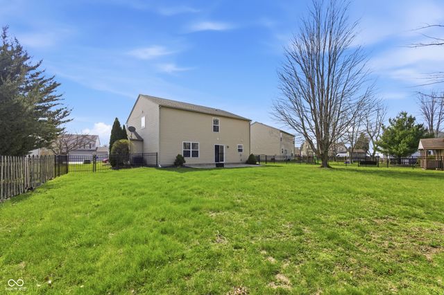 1284 Summer Ridge Lane, Brownsburg, IN 46112