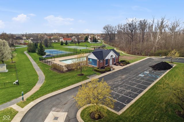 1284 Summer Ridge Lane, Brownsburg, IN 46112