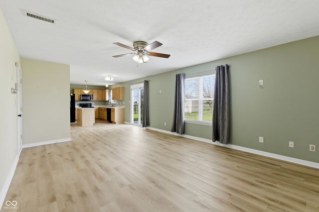 1284 Summer Ridge Lane, Brownsburg, IN 46112