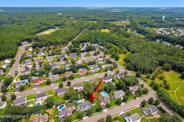8 Carrie Drive, Howell, NJ 07731