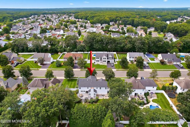 8 Carrie Drive, Howell, NJ 07731
