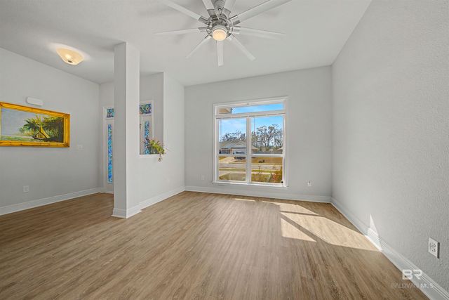 23121 Ridgewood Drive, Robertsdale, AL 36567