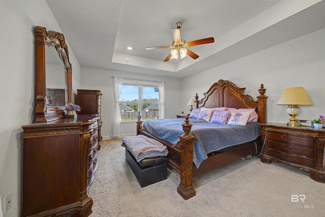 23121 Ridgewood Drive, Robertsdale, AL 36567