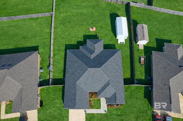 23121 Ridgewood Drive, Robertsdale, AL 36567