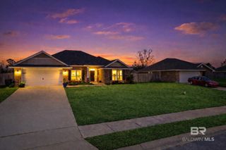 23121 Ridgewood Drive, Robertsdale, AL 36567